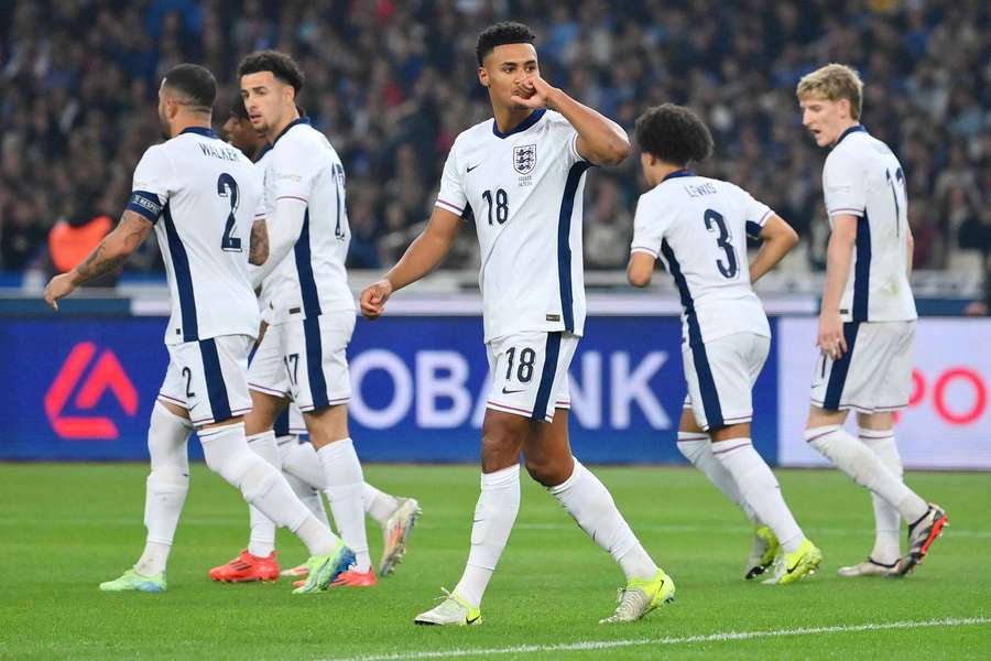 Nations League LIVE: Ollie Watkins trifft zum 1:0.