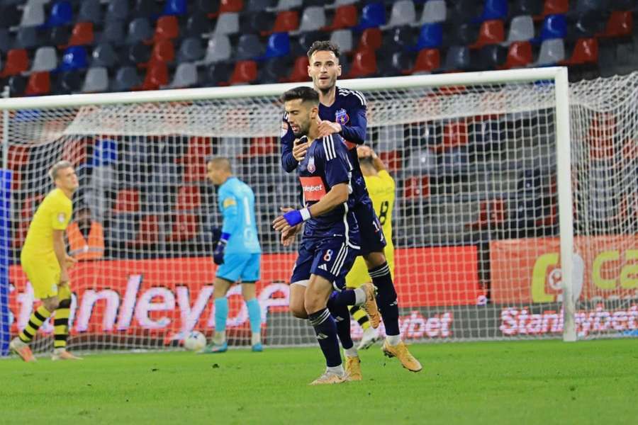 Steaua a bifat a cincea victorie stagională