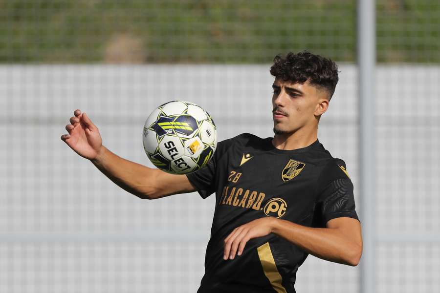Zé Carlos voltou a trabalhar com o restante plantel