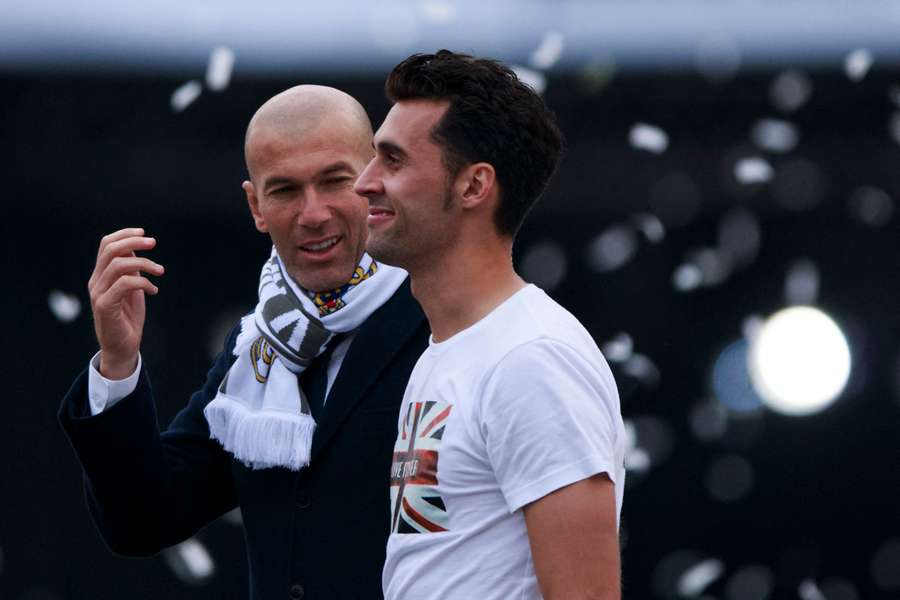 Zidane et Arbeloa en 2016 lors de la célébration de la Décima