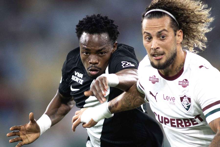 Vasco x Fluminense só teve 3 finalizações no alvo Vasco x Fluminense só teve 3 finalizações no alvo