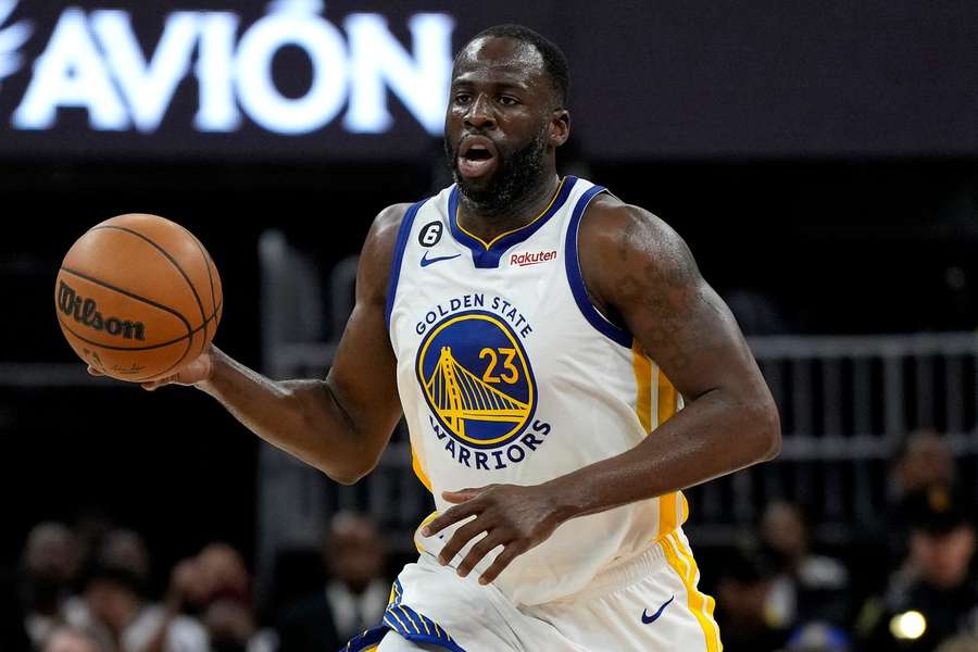 Draymond Green renovou por quatro anos com os GSW