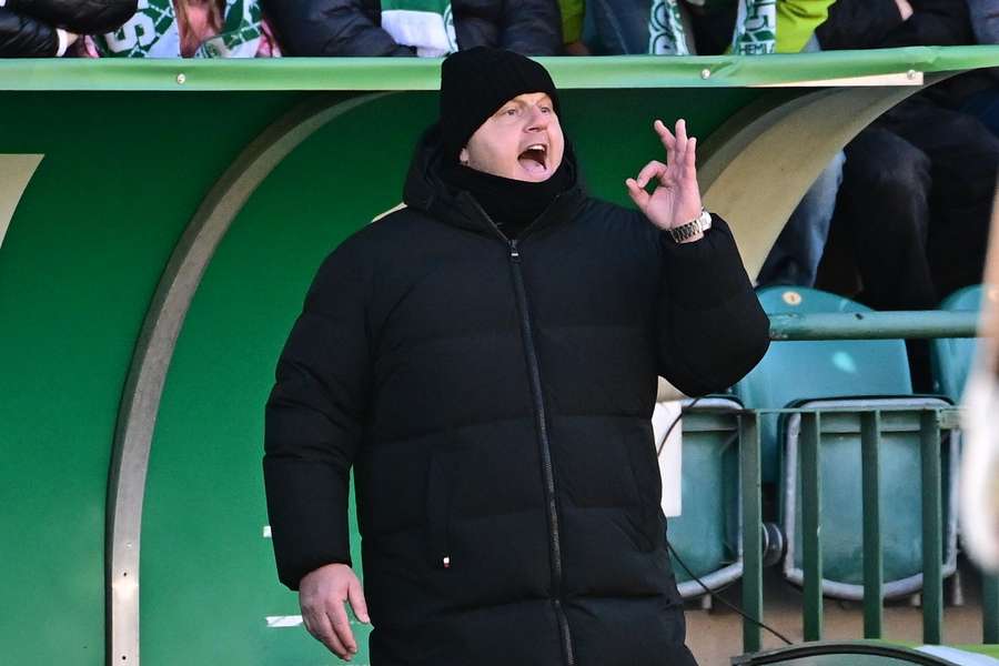 Trenér Bohemians Jaroslav Veselý byl s druhým poločasem proti Plzni spokojený. Trenér Bohemians Jaroslav Veselý byl s druhým poločasem proti Plzni spokojený.