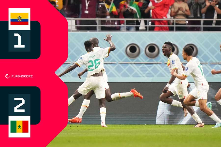 Prvý africký tím v osemfinále MS. Senegal zdolal Ekvádor a oslavuje postup