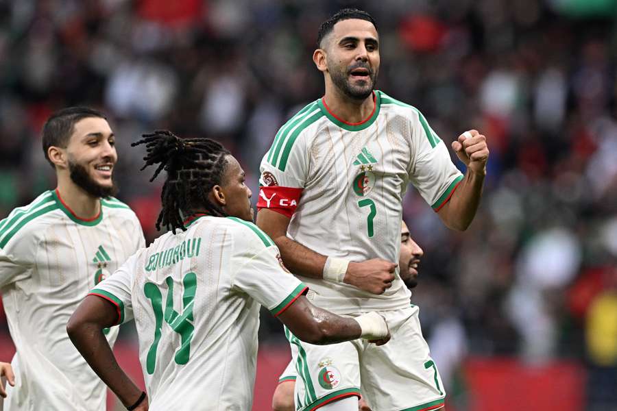 Mahrez é o principal nome da seleção da Argélia