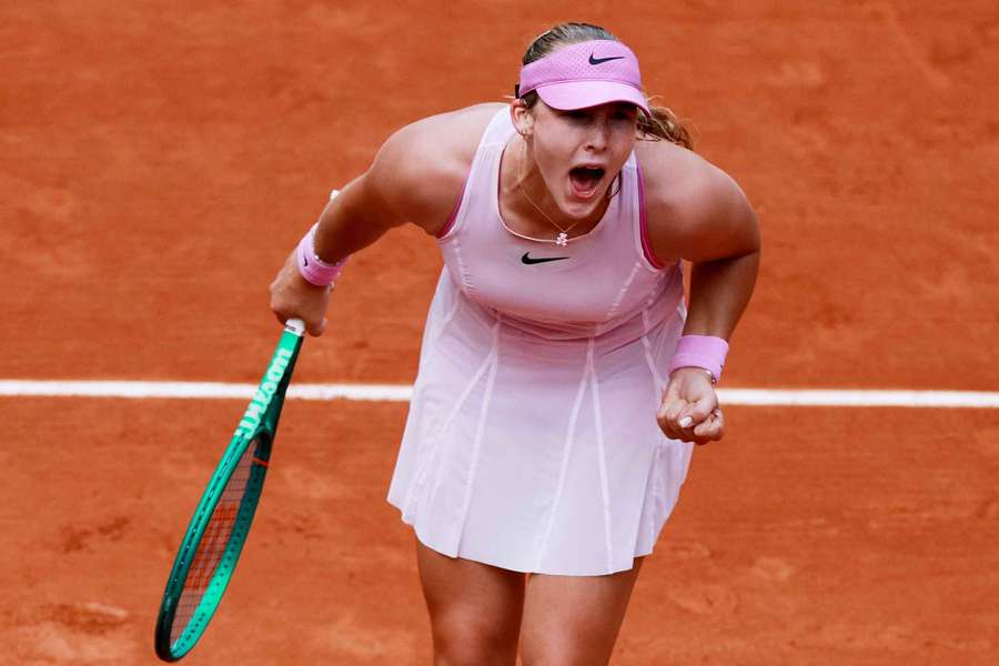 Mirra Andreeva rejoint Sorana Cirstea en quarts de finale de Roland-Garros Mirra Andreeva rejoint Sorana Cirstea en quarts de finale de Roland-Garros