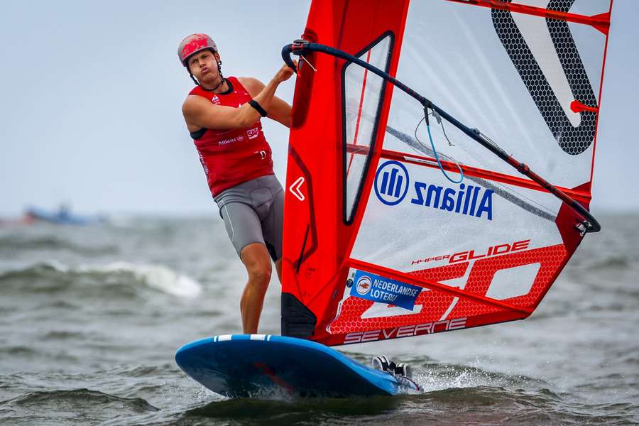 Luuc van Opzeeland in actie op het wereldkampioenschap zeilen