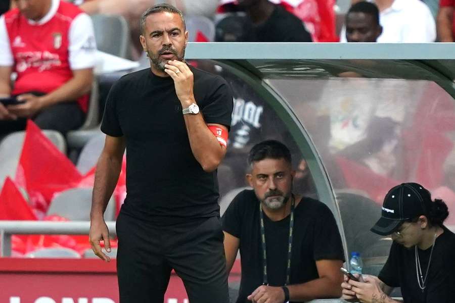 Artur Jorge aponta baterias ao jogo de terça-feira com o Backa Topola