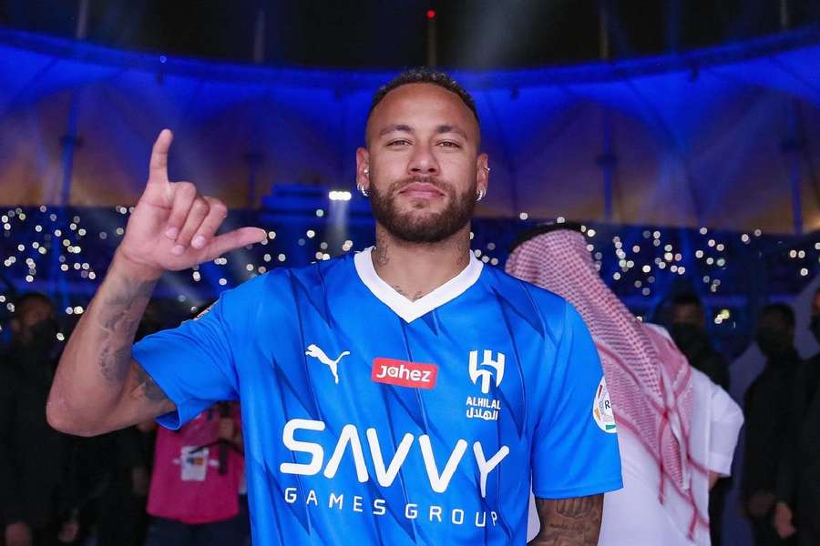 Neymar avec le maillot d'Al-Hilal.