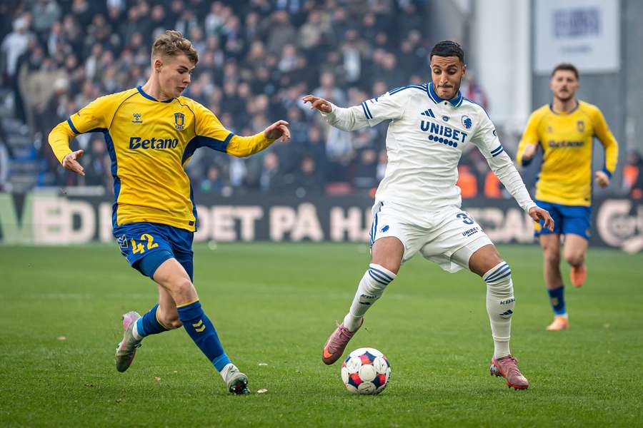 Elias Achouri in action in the "New Firm" derby against Brondby