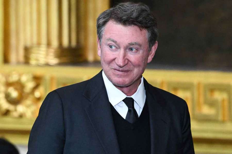 Wayne Gretzky trzyma kciuki za Owieczkina. "To dobre dla hokeja"