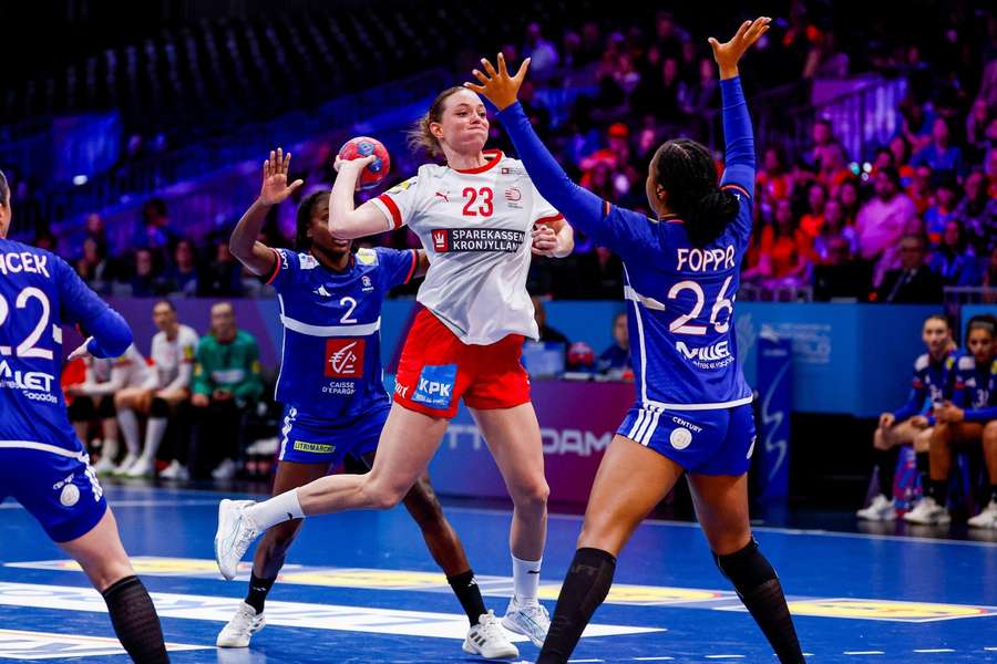 França venceu a Dinamarca por 26-31