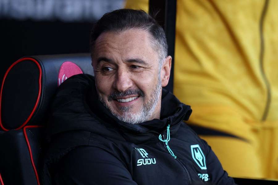 Vítor Pereira no duelo com o Bournemouth