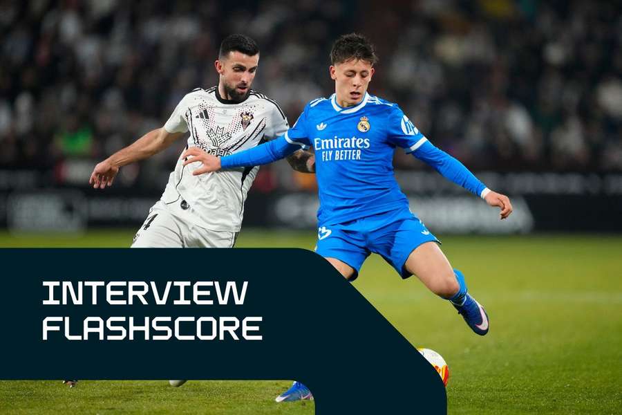 Agus Medina face à Arda Güler lors d’Albacete-Real Madrid.