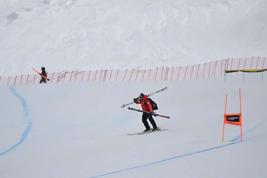 Marshalls try the course at Zermatt-Cervinia