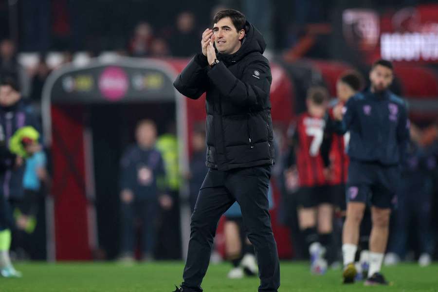 Iraola asked directly about leaving Bournemouth for Athletic Bilbao
