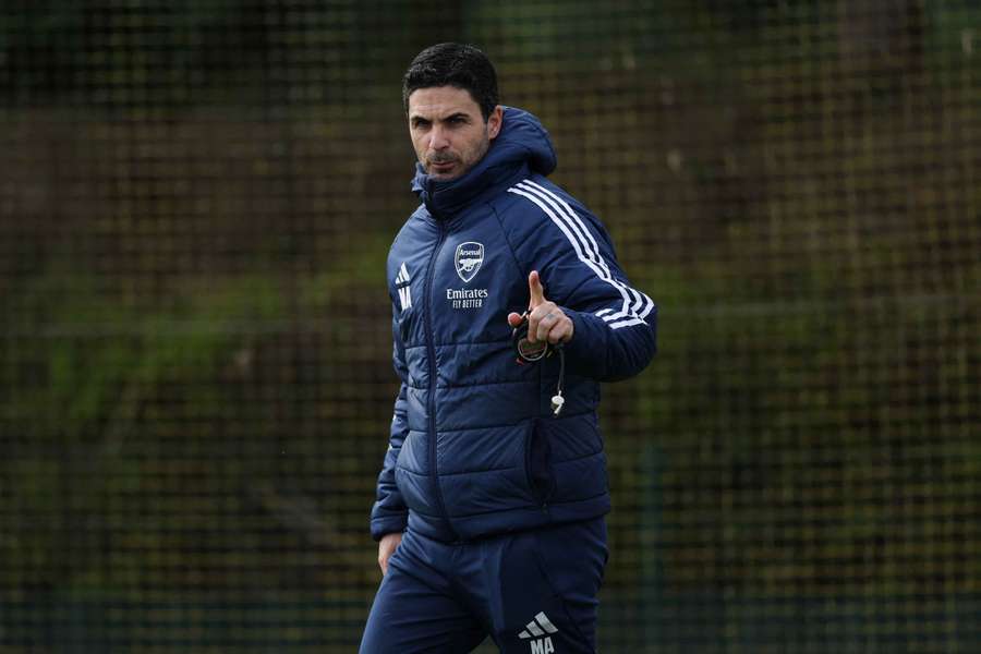 Arteta, durante un entrenamiento del Arsenal