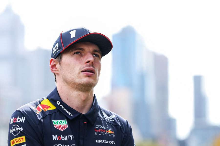 Zapowiedź inauguracji sezonu w Australii Formuły 1, Hamilton w centrum uwagi