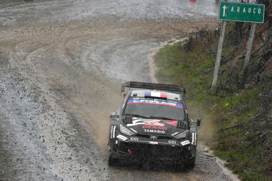 Ogier toma el mando del Rally de Chile tras una jornada de intensa lucha con Evans