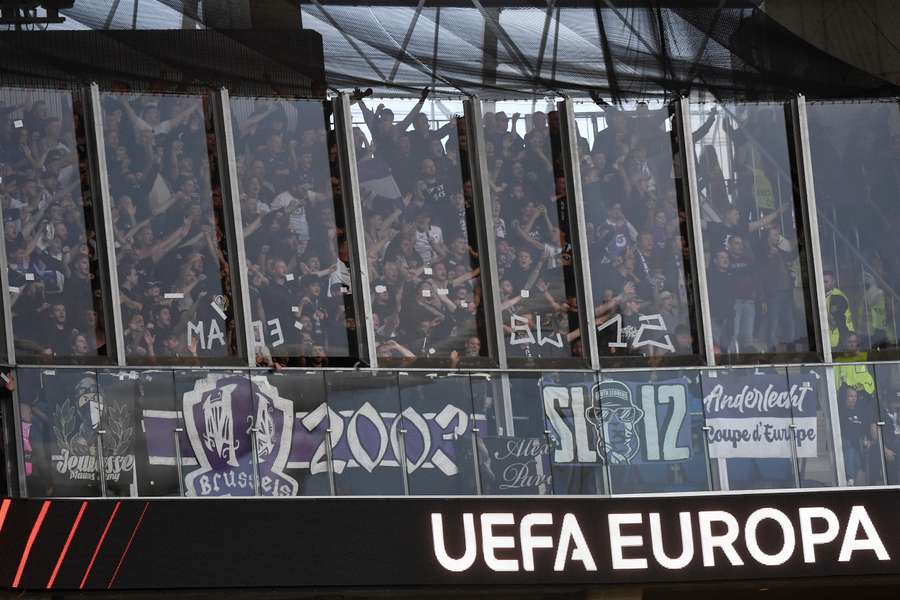 Adeptos do Anderlecht na Reale Arena