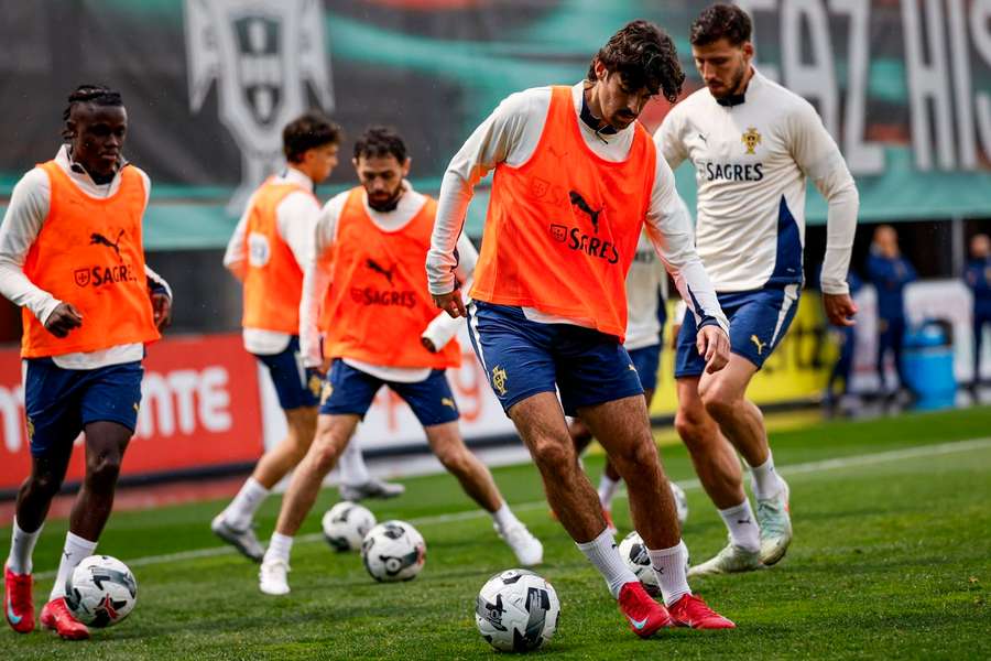 Francisco Trincão no treino da Seleção