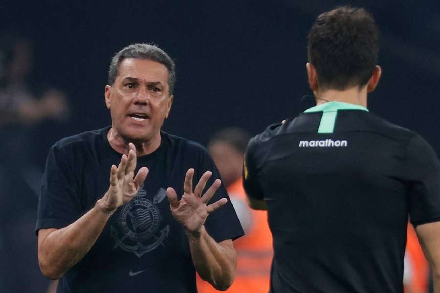 Luxemburgo fez seu último jogo pelo clube alvinegro nessa terça-feira (26)