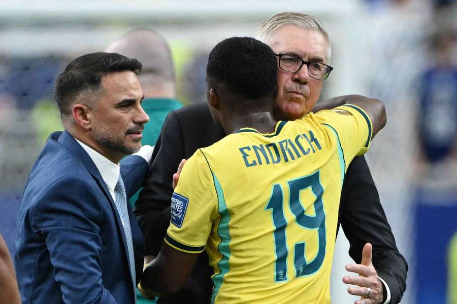 Ancelotti hat Endrick im Arm