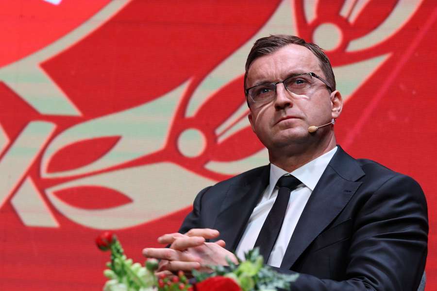 Robert Dobrzycki oficjalnie przejął obowiązki prezesa Widzewa. Zastąpił Michała Rydza Robert Dobrzycki oficjalnie przejął obowiązki prezesa Widzewa. Zastąpił Michała Rydza