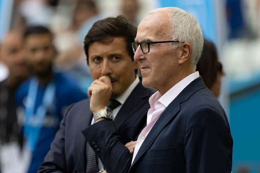 McCourt, dueño del Olympique, y Pablo Longoria,  presidente.