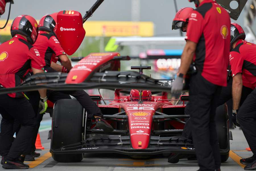 Beide Ferraris brachten im Training eine gute Leistung