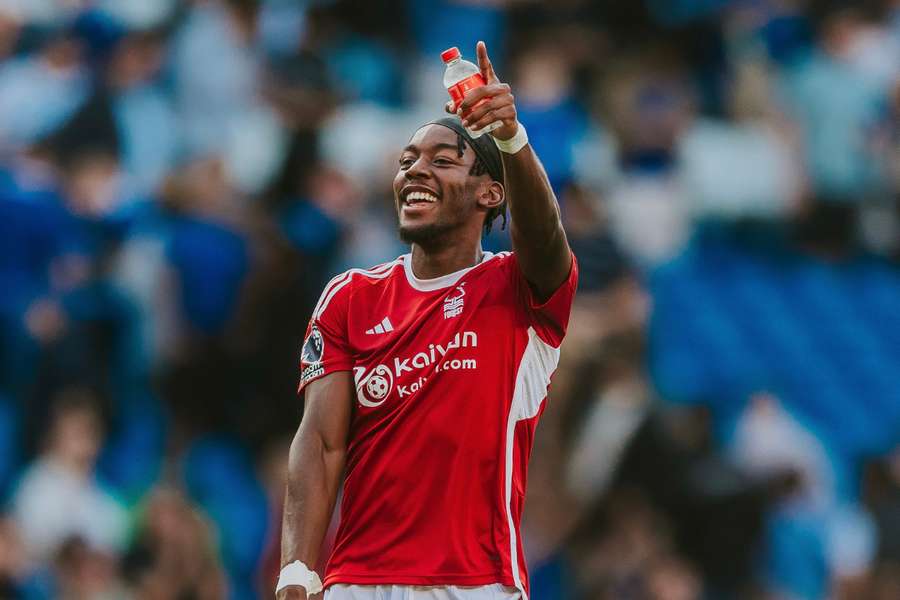 Nottingham não quer abrir mão de Elanga nesta janela de transferência