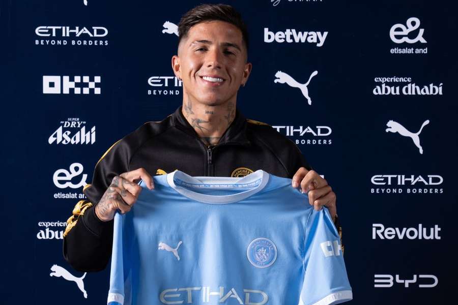 Enzo Fernández bateu recorde Enzo Fernández bateu recorde