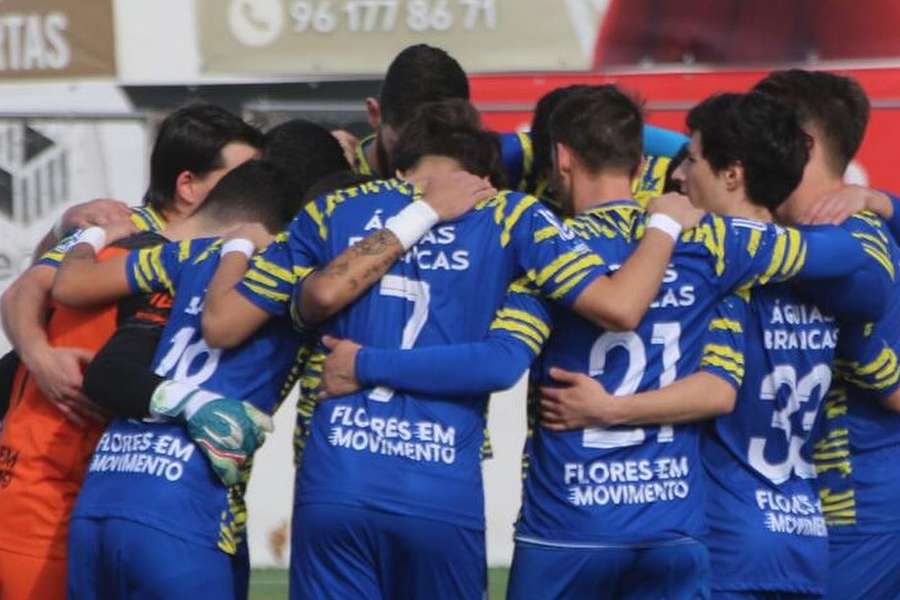 Jogadores do Freiria reunidos