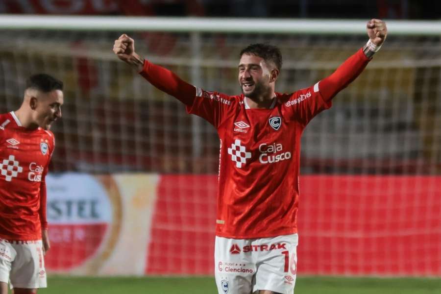 Cienciano goleó 6-1 a Botafogo en Cusco Cienciano goleó 6-1 a Botafogo en Cusco