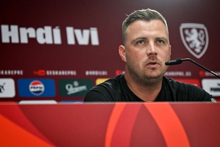 Jaroslav Köstl na nominační tiskové konferenci. Jaroslav Köstl na nominační tiskové konferenci.