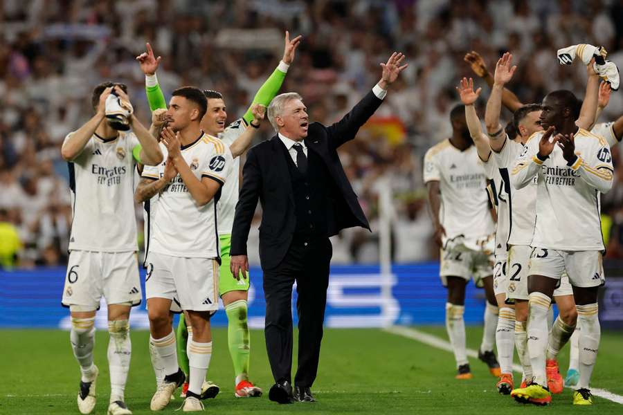 Ancelotti célèbre la victoire.