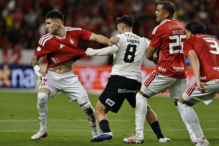 No jogo de ida, no Beira Rio, Inter venceu por 2 a 0