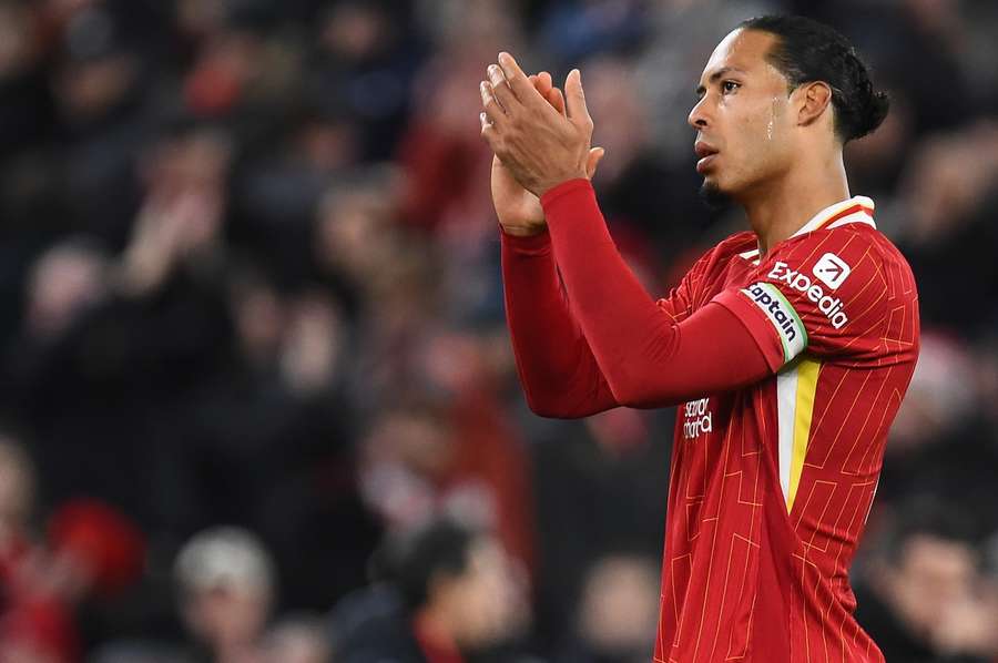 Virgil van Dijk após o jogo de futebol da Primeira Liga Inglesa entre o Liverpool FC e o Fulham