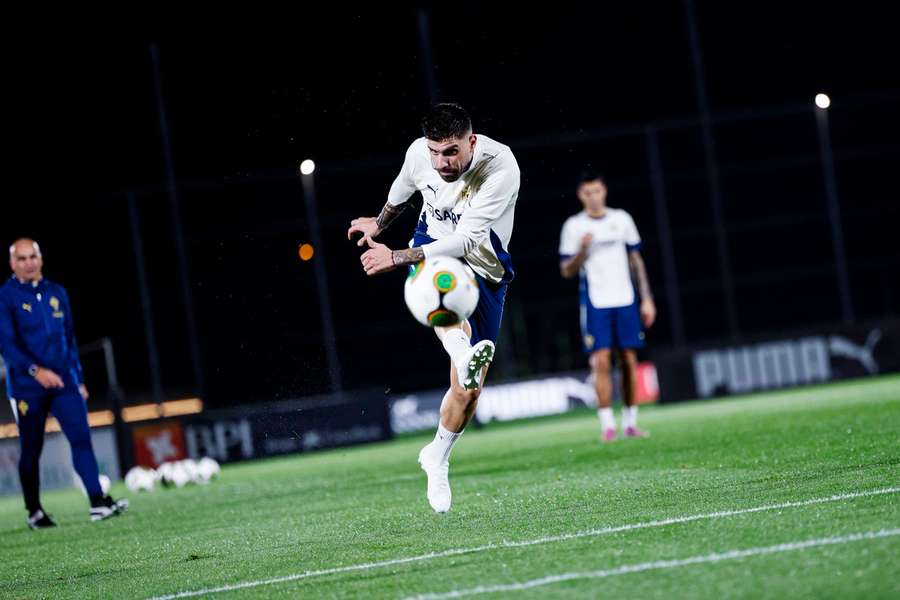 Rúben Neves foi titular na Irlanda Rúben Neves foi titular na Irlanda