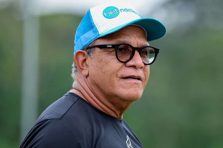 Hélio dos Anjos não é mais o técnico do Paysandu