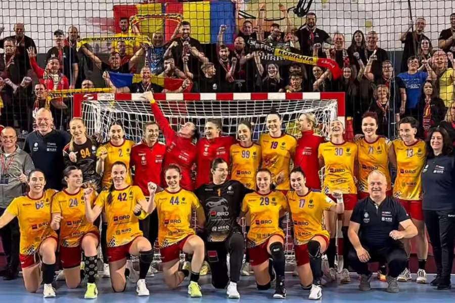 România a câştigat al doilea meci la Trofeul Carpați la handbal feminin România a câştigat al doilea meci la Trofeul Carpați la handbal feminin