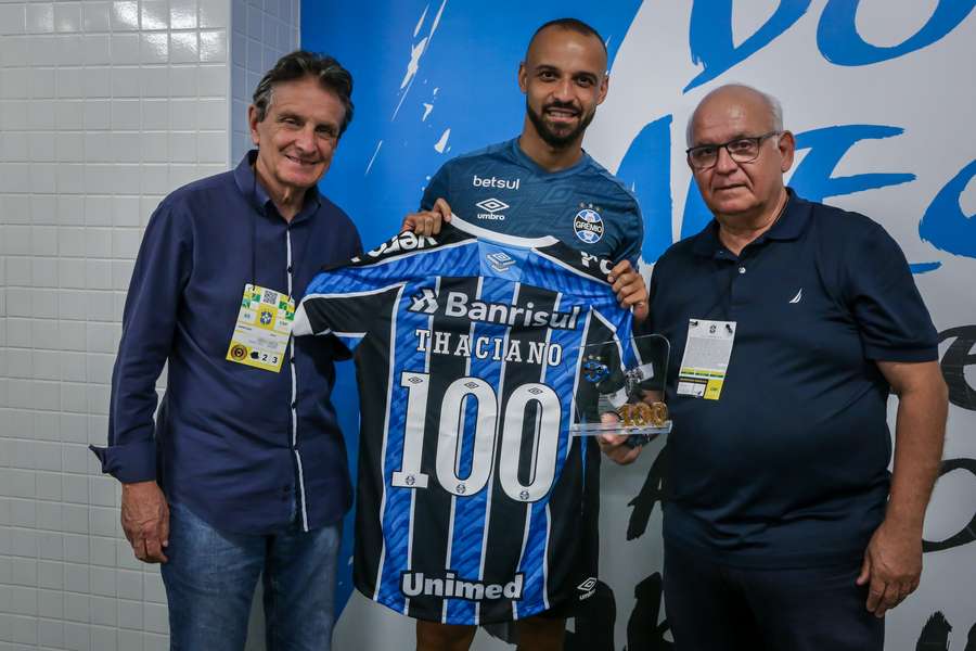 Thaciano pertencia ao Grêmio até 2023