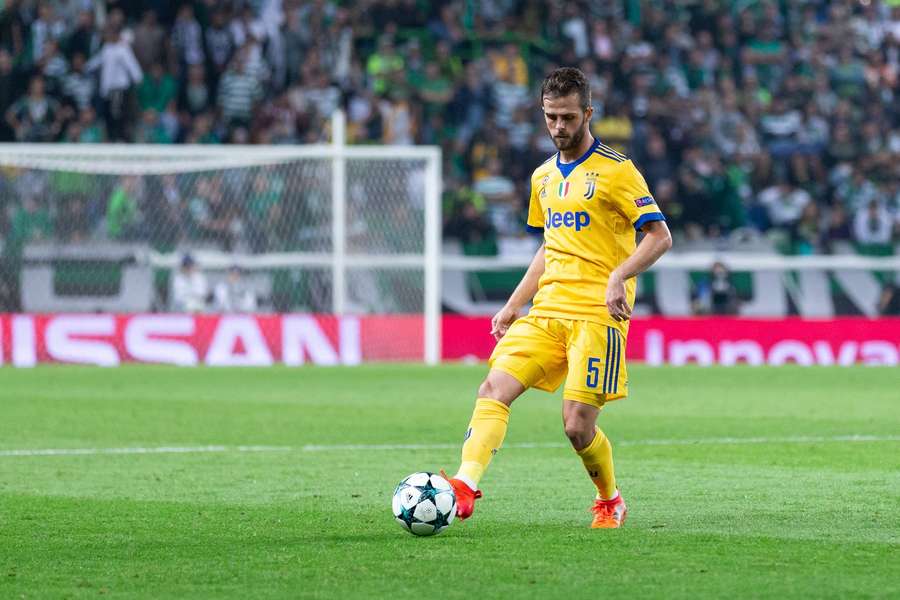 Pjanič v drese Juventusu.