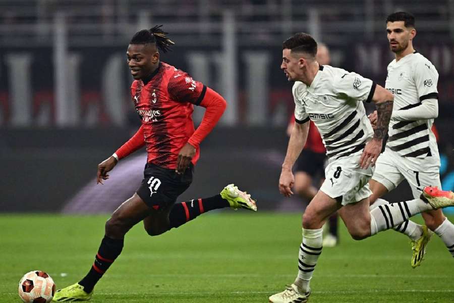 Leao et Milan trop forts pour Rennes.