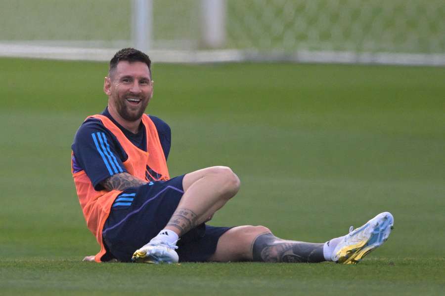 Messi sonríe con Argentina