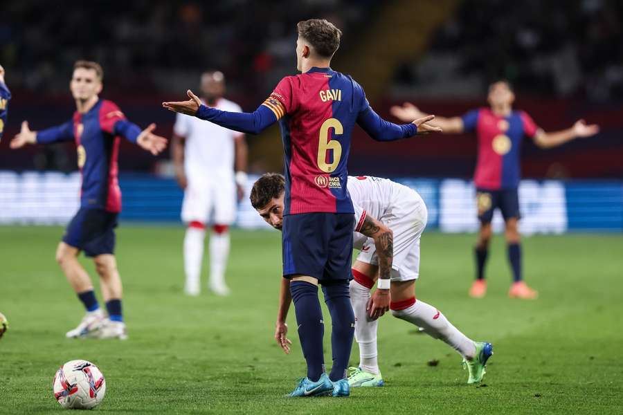 Barcelonas Gavi ist nach fast einem Jahr Pause auf den Platz zurückgekehrt.