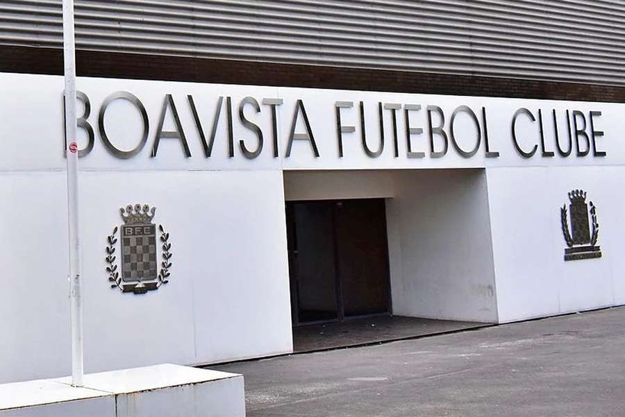 E entrada de novos investidores até 31 de maio pode reverter a decisão de liquidar SAD do Boavista E entrada de novos investidores até 31 de maio pode reverter a decisão de liquidar SAD do Boavista