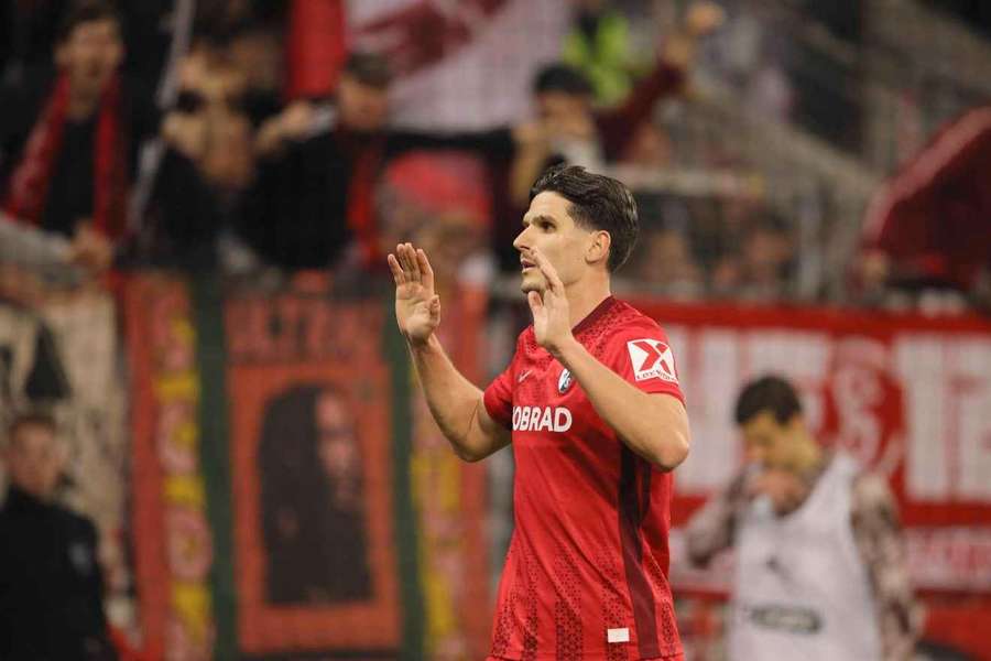 Freiburgs Matanovic beim Torjubel
