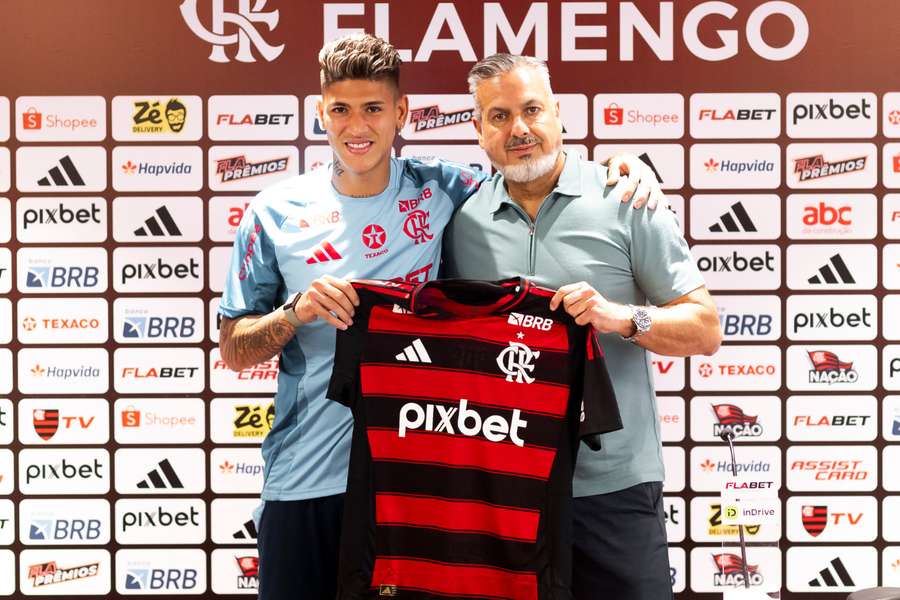 Carrascal estava animado para ser Rubro-Negro desde a primeira abordagem do clube