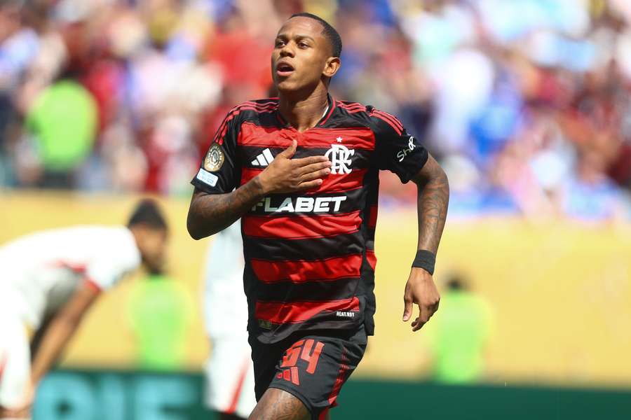 Wallace Yan marcou em Flamengo 3x1 Chelsea